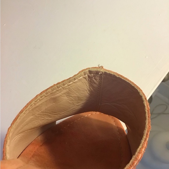 NWOT Italian Made Suede Heeled Mules - Picture 9 of 9